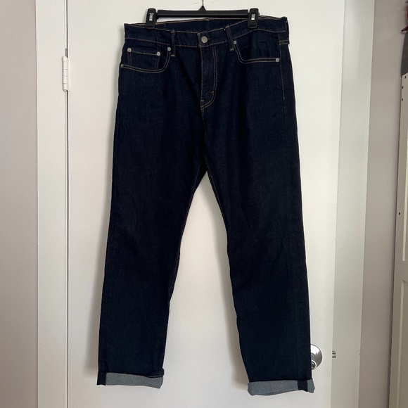 Like New Excellent Condition Mens Levi's 502 Dark Denim Taper Leg Jeans 33x32 - Picture 1 of 6